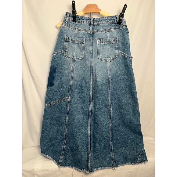 Pilcro Anthropologie Denim Midi Skirt Size 4 Boho Patchwork Raw Hem - Picture 4 of 7